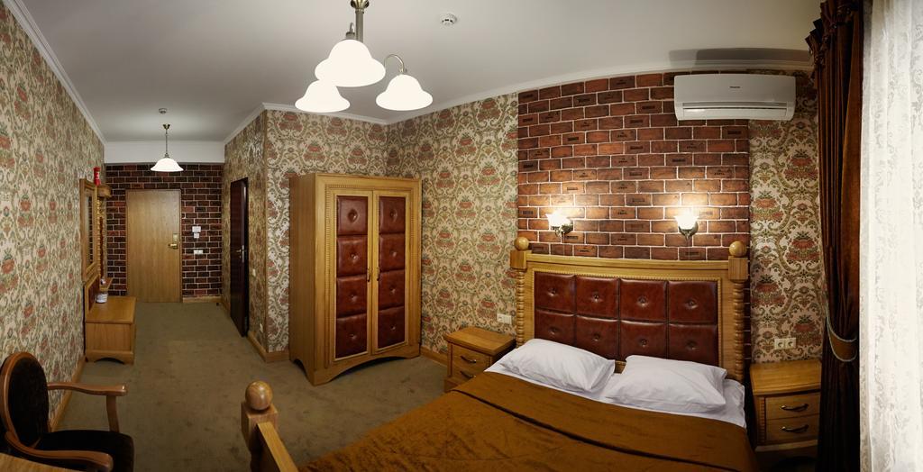 Pidkova Hotel รีฟเน ห้อง รูปภาพ